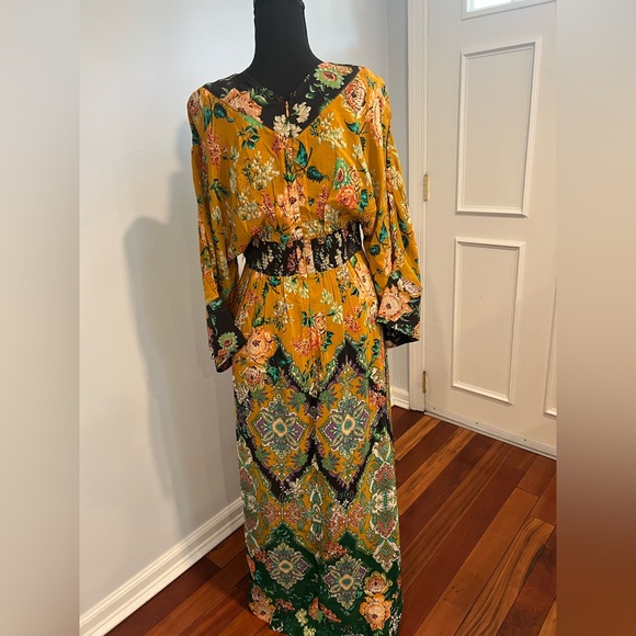 Anthropologie Printed V-Neck Maxi Dress - Picture 12 of 16